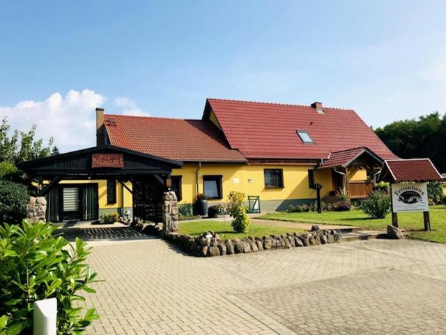 Ferienhaus "Am Gutspark" Alt Tucheband 外观 照片