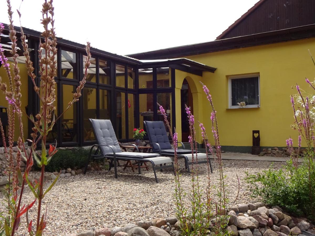 Ferienhaus "Am Gutspark" Alt Tucheband 外观 照片