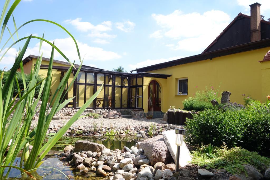 Ferienhaus "Am Gutspark" Alt Tucheband 外观 照片